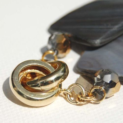Vergoldeter Ringverschluss der Perlmutt-Longkette